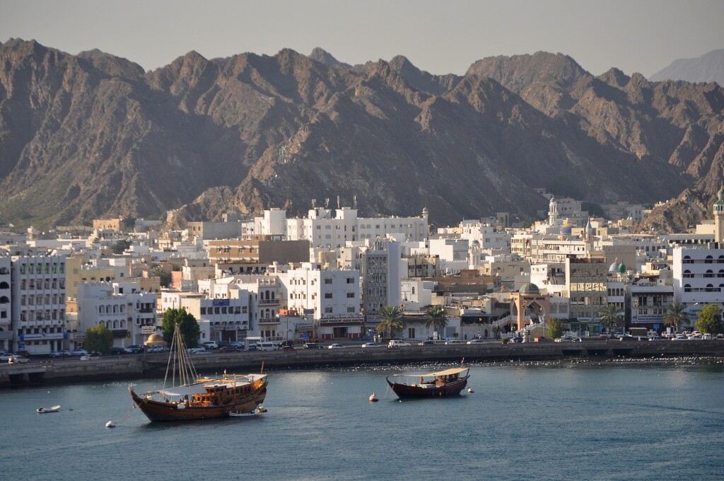 نمو قطاع العقارات في عمان